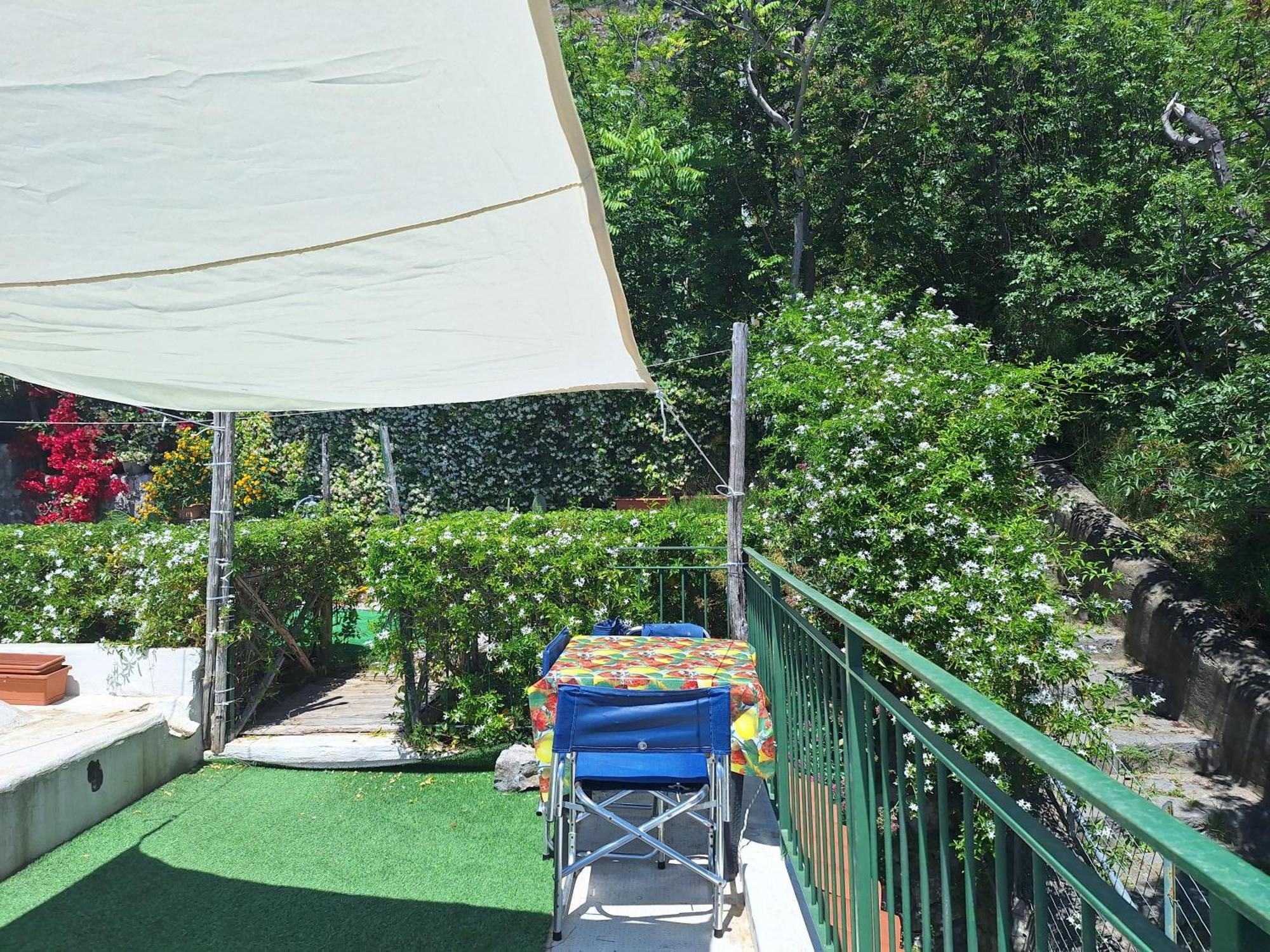 فيلا La Casina Del Pennolo, Casa Stani 60 Mq. كونكا دي ماريني المظهر الخارجي الصورة